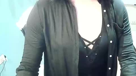 Rosa online show from October 2025 09:25:02 PM