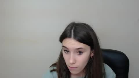 Rose online show from October 2025 06:33:01 AM