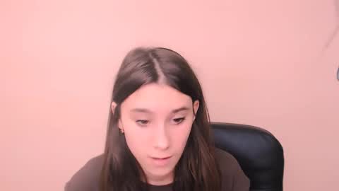 Rose online show from November 2025 07:49:01 AM