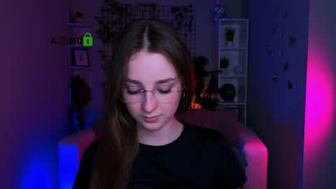 Black Swan online show from June 2026 07:07:01 PM