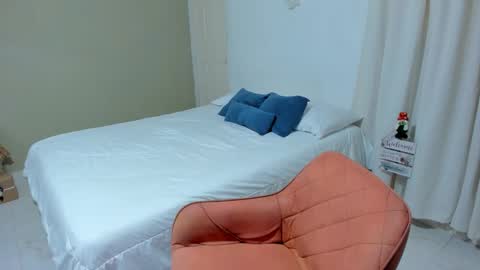 Snapshot of rosaliiaa1 chatting on December 2024 05:10:02 PM Rosalia online show from December 2024 05:10:02 PM