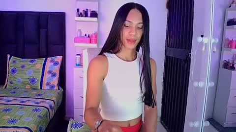 Snapshot of rosalindasexy chatting on December 2024 10:12:02 AM Rosalinda online show from December 2024 10:12:02 AM