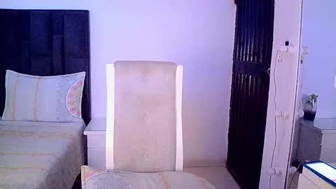 Snapshot of rosalindasexy chatting on December 2024 09:06:02 AM Rosalinda online show from December 2024 09:06:02 AM