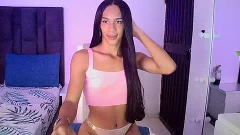 Snapshot of rosalindasexy chatting on January 2025 09:50:02 AM Rosalinda online show from January 2025 09:50:02 AM