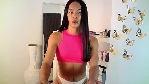 Snapshot of rosalindasexy chatting on February 2025 01:13:02 AM Rosalinda online show from February 2025 01:13:02 AM