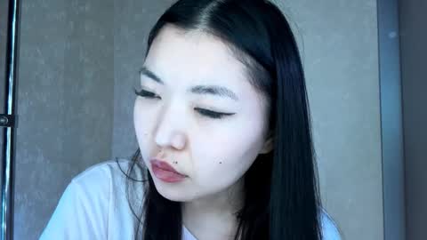 Kira online show from March 2026 02:57:01 PM