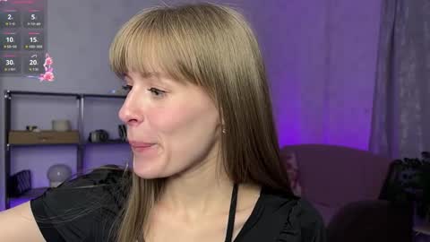 RoosaMoore online show from April 2026 02:27:02 PM