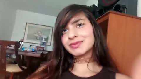 rosasvioletas online show from September 2025 05:02:02 PM