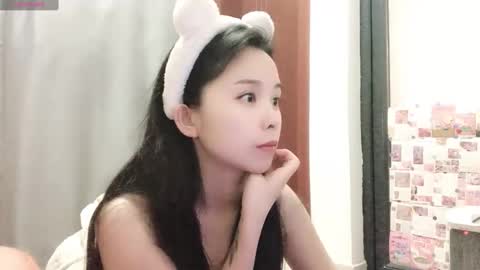 Snapshot of rose6688 chatting on February 2025 07:50:01 AM rose online show from February 2025 07:50:01 AM