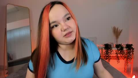 Rose LuvV follow me baby online show from June 2026 06:29:02 AM