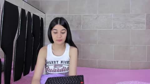 Rose y Miah online show from February 2025 07:10:01 AM