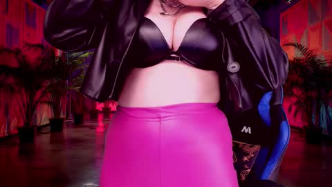 Rosebloom online show from October 2025 04:27:02 PM