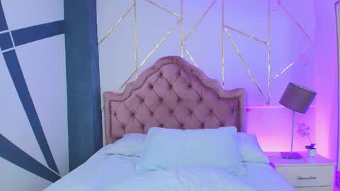 Rose online show from January 2025 07:15:01 PM