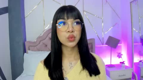 Rose online show from January 2025 12:39:01 PM