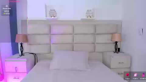 Rose online show from September 2025 01:14:02 PM