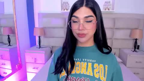 Rose online show from September 2025 12:53:01 PM