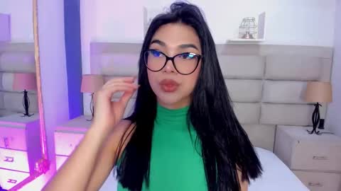 Rose online show from October 2025 12:55:02 PM