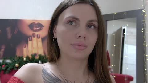 Rose Hubbard online show from December 2024 02:54:02 AM