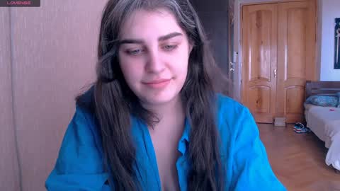 Snapshot of roselina_ chatting on January 2025 08:54:01 AM Rose online show from January 2025 08:54:01 AM