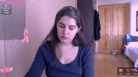 Snapshot of roselina_ chatting on January 2025 12:12:02 PM Rose online show from January 2025 12:12:02 PM
