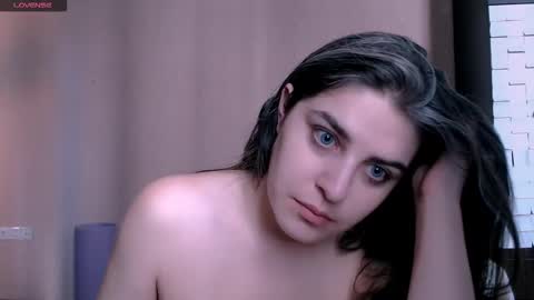 Rose online show from December 2025 10:00:02 AM