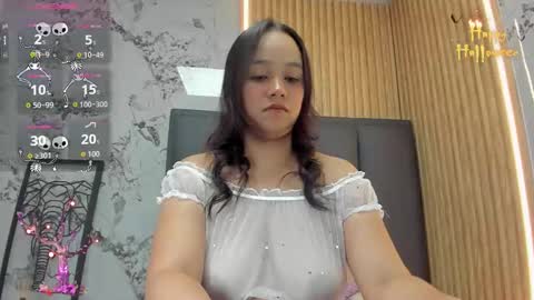 Snapshot of roselinstwar chatting on October 2025 12:49:02 AM ROSELIN online show from October 2025 12:49:02 AM