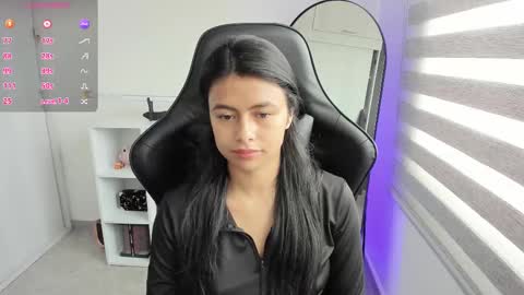 Nat online show from October 2025 03:14:02 PM