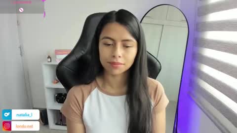 Nat online show from November 2025 02:49:01 PM