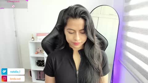 Nat online show from November 2025 02:43:02 PM