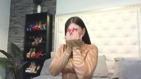 Gabriela online show from December 2024 07:47:02 AM