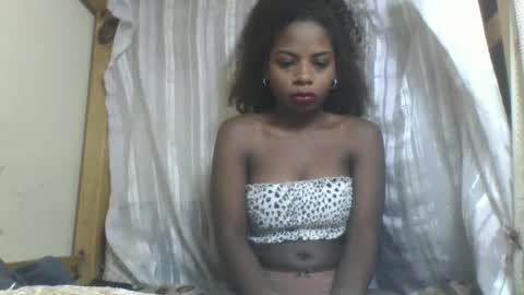 Snapshot of roseyaa chatting on September 2025 02:34:02 AM Roseyaa online show from September 2025 02:34:02 AM