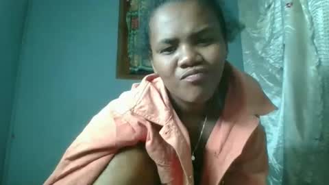 rosia22 online show from October 2025 12:46:01 PM