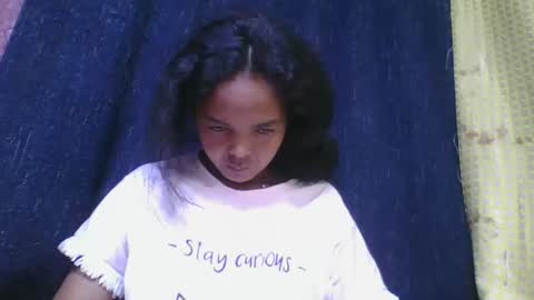 rosia685234 online show from October 2025 05:32:02 PM