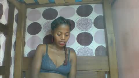 Snapshot of rosiahot1 chatting on February 2025 09:43:01 PM rosia online show from February 2025 09:43:01 PM