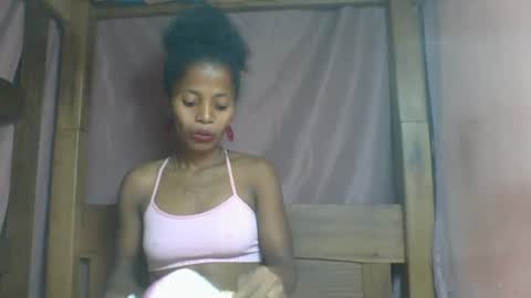 Snapshot of rosiahot1 chatting on February 2025 07:15:01 AM rosia online show from February 2025 07:15:01 AM