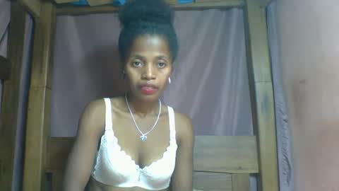 Snapshot of rosiahot1 chatting on February 2025 01:55:02 PM rosia online show from February 2025 01:55:02 PM
