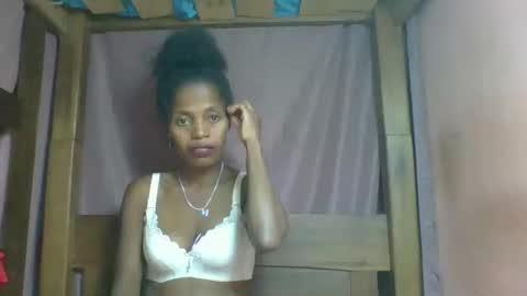 Snapshot of rosiahot1 chatting on February 2025 05:07:02 PM rosia online show from February 2025 05:07:02 PM