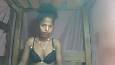 Snapshot of rosiahot1 chatting on February 2025 05:33:01 AM rosia online show from February 2025 05:33:01 AM