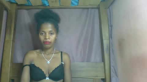 Snapshot of rosiahot1 chatting on February 2025 07:42:02 AM rosia online show from February 2025 07:42:02 AM