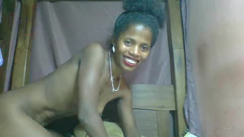 Snapshot of rosiahot1 chatting on February 2025 02:54:02 PM rosia online show from February 2025 02:54:02 PM