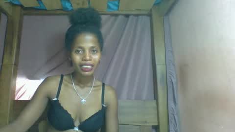 Snapshot of rosiahot1 chatting on March 2025 11:47:02 PM rosia online show from March 2025 11:47:02 PM