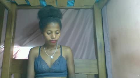 Snapshot of rosiahot1 chatting on March 2025 01:27:02 PM rosia online show from March 2025 01:27:02 PM