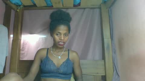 Snapshot of rosiahot1 chatting on March 2025 09:11:01 AM rosia online show from March 2025 09:11:01 AM