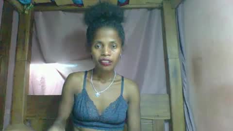 Snapshot of rosiahot1 chatting on March 2025 02:48:01 PM rosia online show from March 2025 02:48:01 PM
