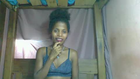 Snapshot of rosiahot1 chatting on March 2025 09:05:02 PM rosia online show from March 2025 09:05:02 PM