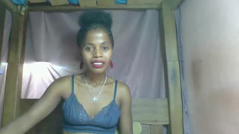 Snapshot of rosiahot1 chatting on March 2025 03:02:01 PM rosia online show from March 2025 03:02:01 PM