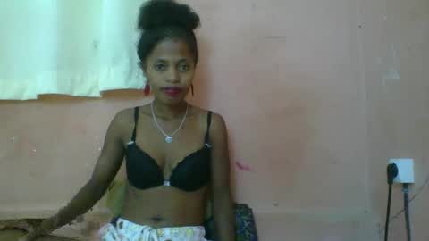Snapshot of rosiahot1 chatting on March 2025 06:49:01 AM rosia online show from March 2025 06:49:01 AM
