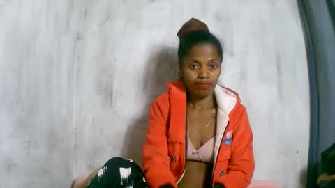 Snapshot of rosiahot1 chatting on September 2025 11:37:02 PM rosia online show from September 2025 11:37:02 PM