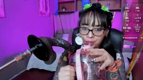 Snapshot of rosie_jhons chatting on October 2025 04:09:02 AM rosie_jhons online show from October 2025 04:09:02 AM