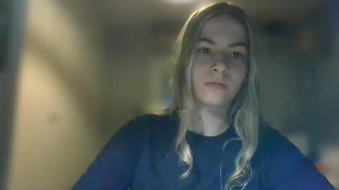 Snapshot of rosie_june chatting on December 2024 10:56:02 AM Rosie online show from December 2024 10:56:02 AM